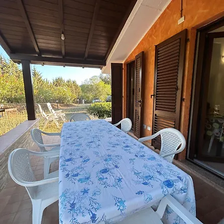 Apartment Casa Immersa Nel Vicino Al Mare Di *
