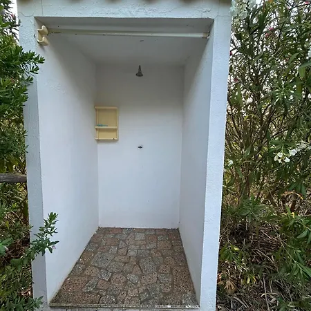 Casa Immersa Nel Vicino Al Mare Di Lejlighed Chia