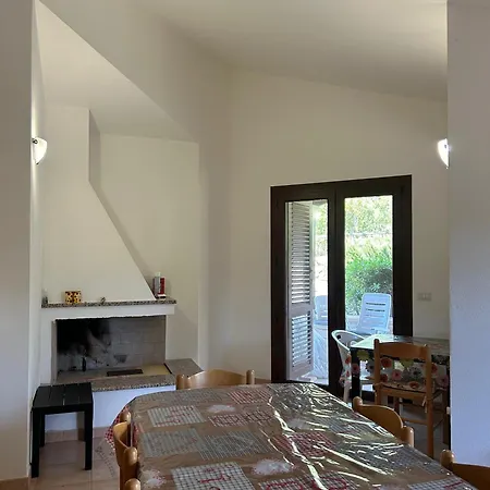 Casa Immersa Nel Vicino Al Mare Di Apartment *